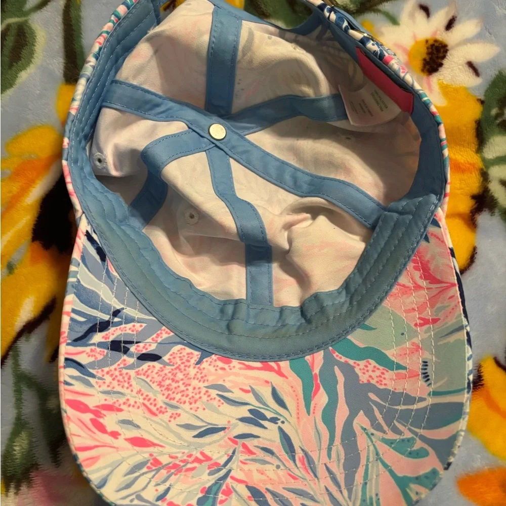 Hat - Picture 2 of 3
